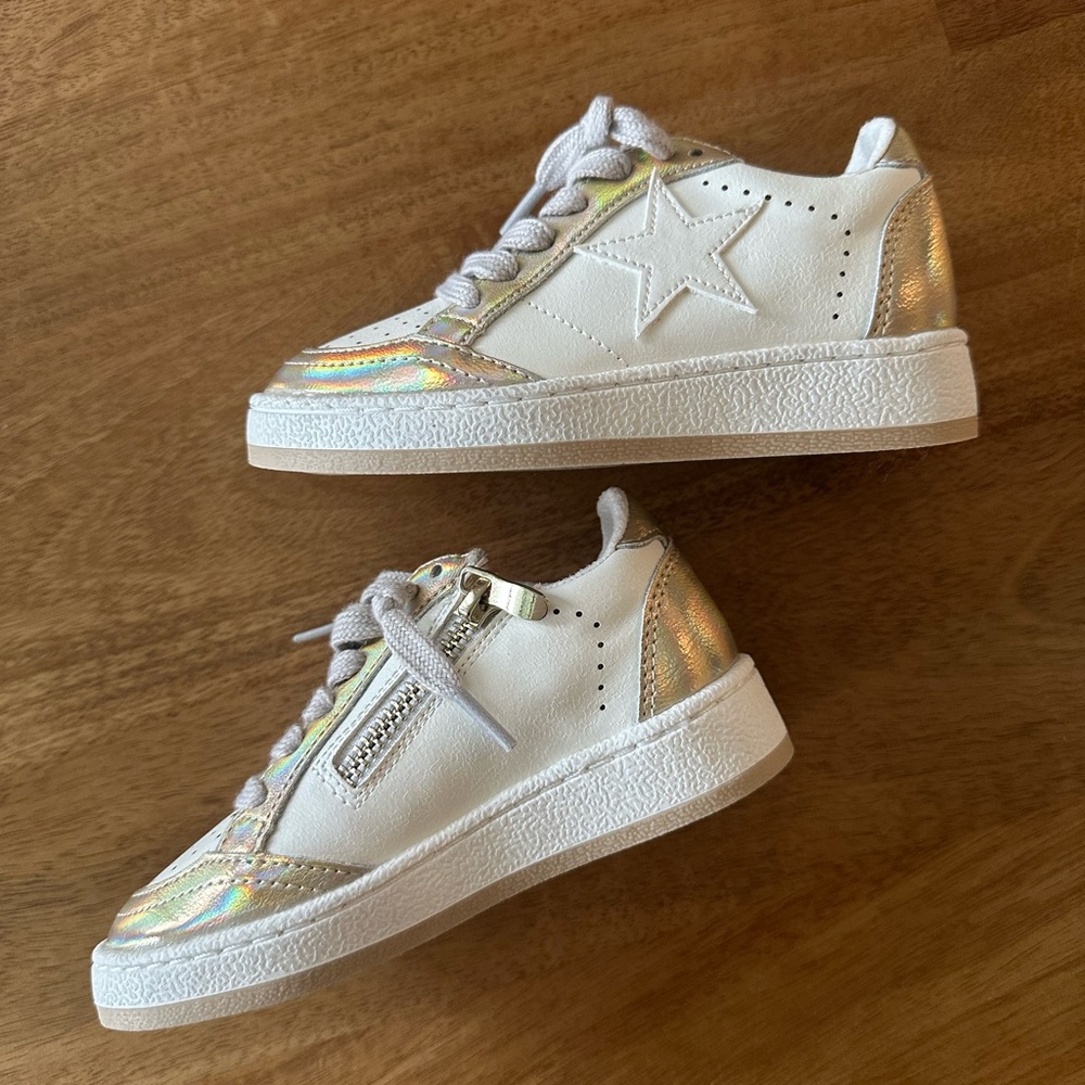 Shu Shop Kids White and Gold Sneakers